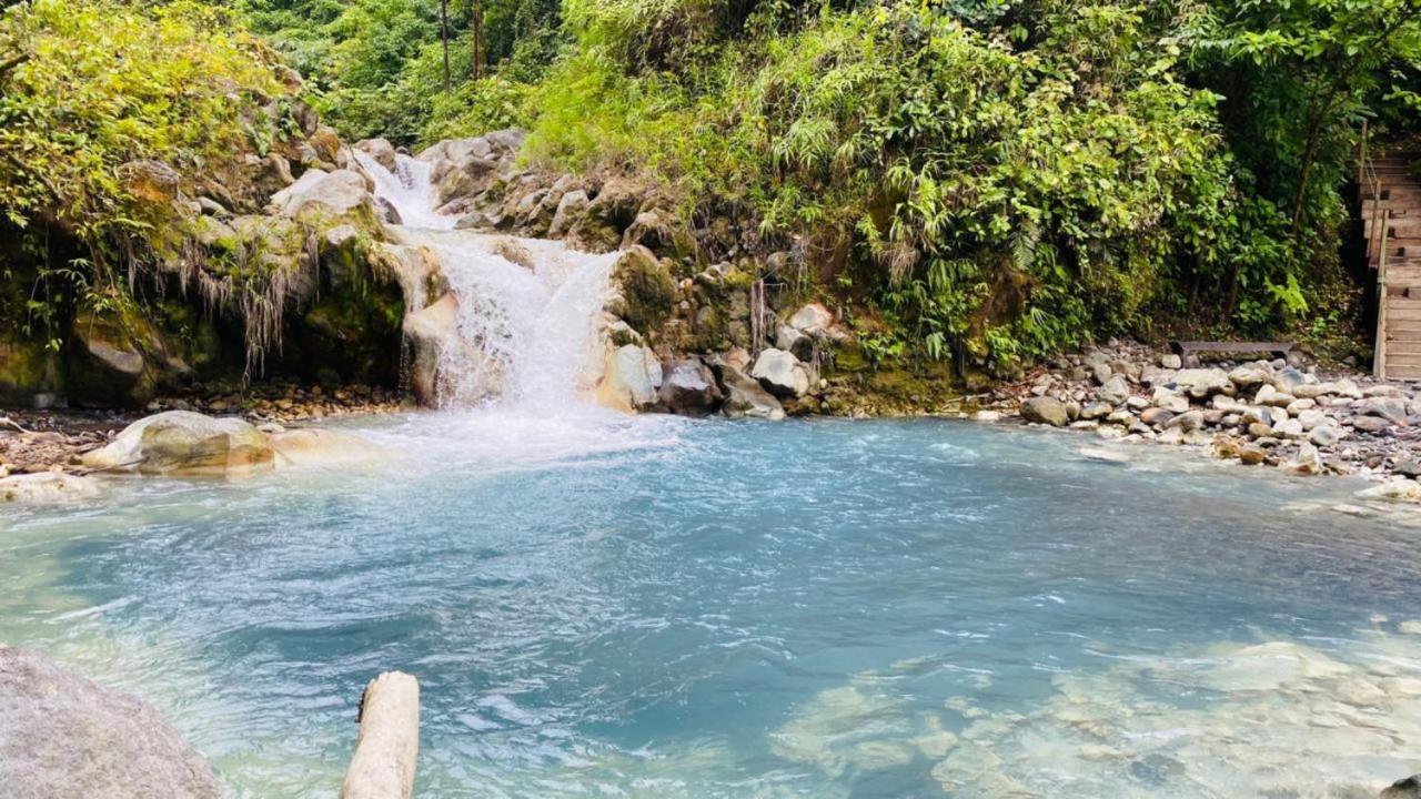 Blue River Resort & Hot Springs ลิเบเรีย ภายนอก รูปภาพ